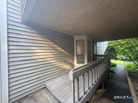 17 Beecher Lane Rocky Hill CT 06067