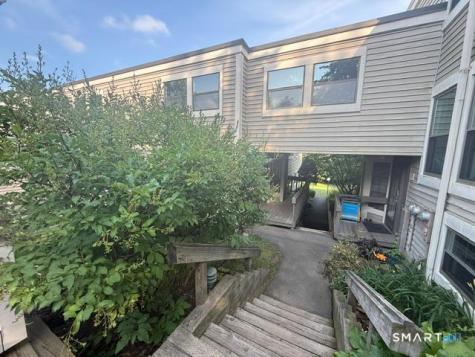 17 Beecher Lane Rocky Hill CT 06067