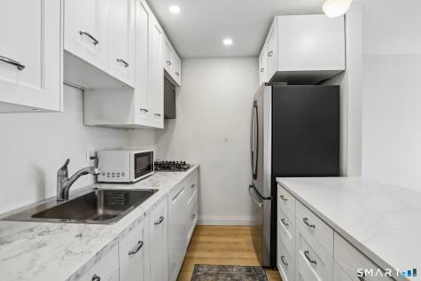 9 Lawson Lane Ridgefield CT 06877