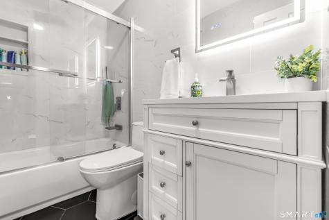 40 Orangewood West Derby CT 06418