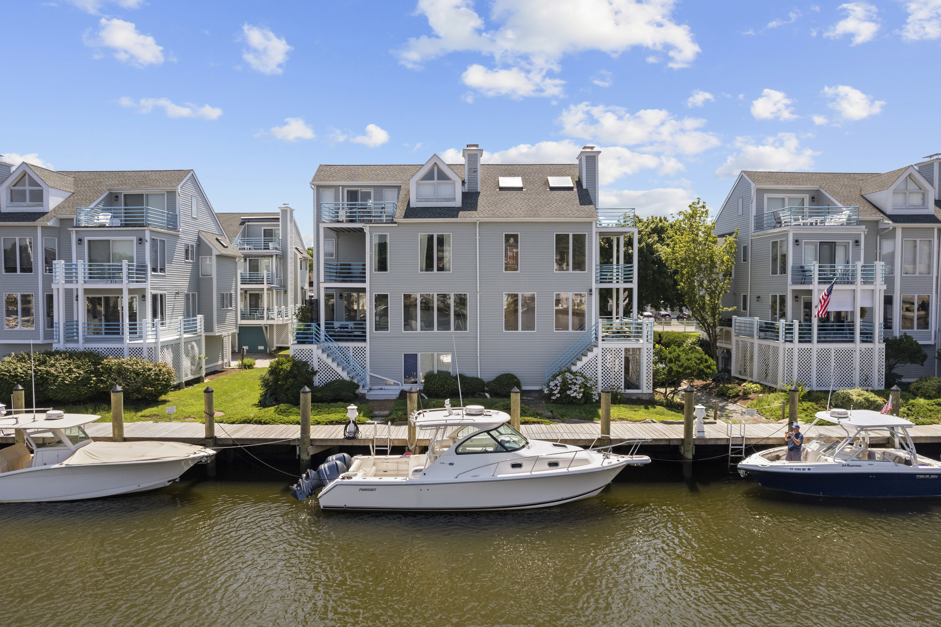 5 Holmes Street Stonington CT 06355