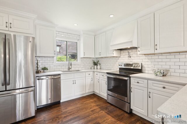 122 Heritage Village Southbury CT 06488