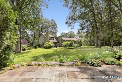 122 Heritage Village Southbury CT 06488