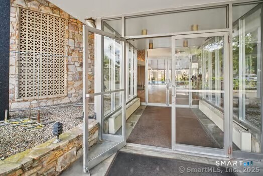 30 Woodland Street Hartford CT 06105