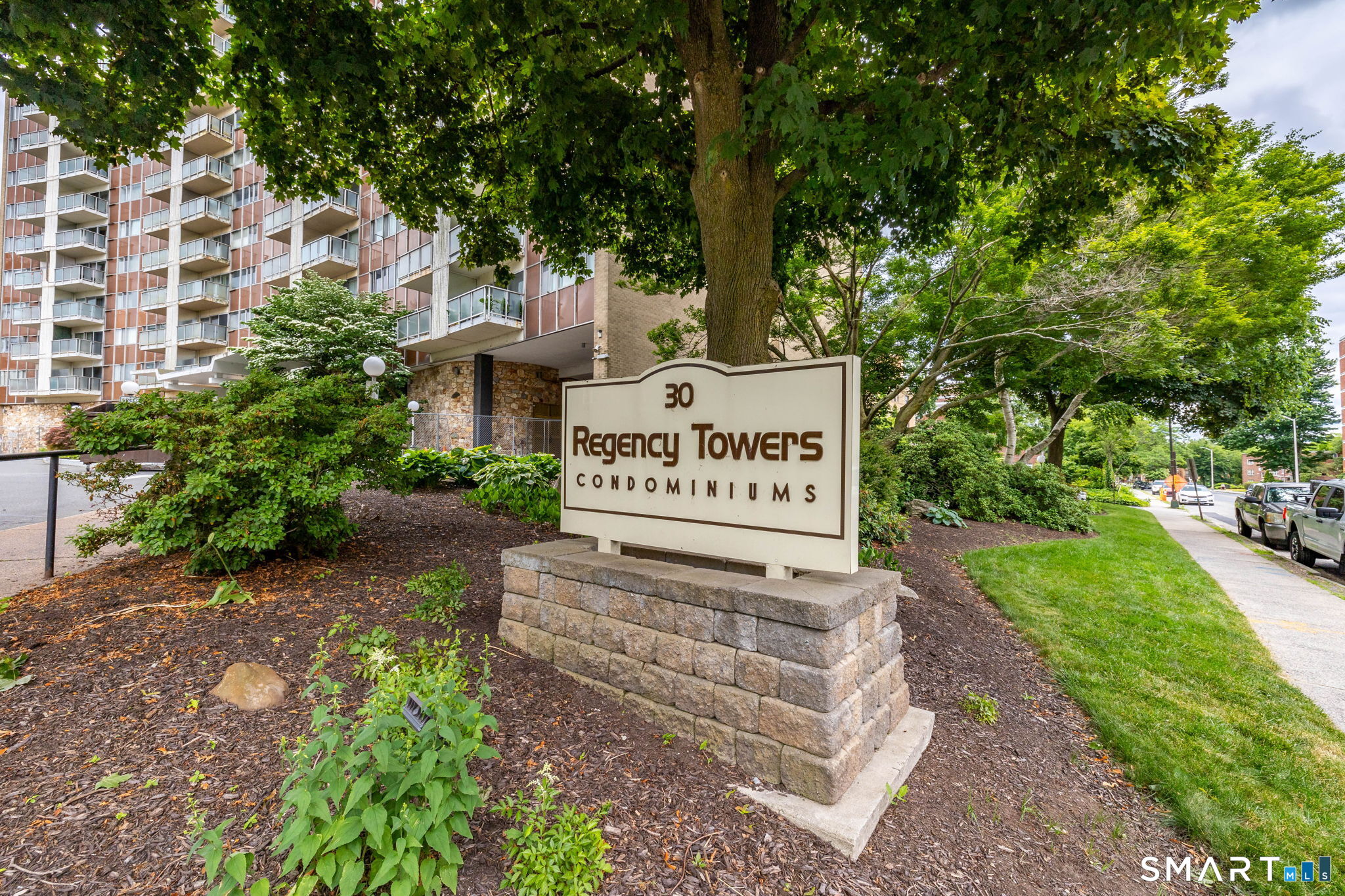 30 Woodland Street Hartford CT 06105