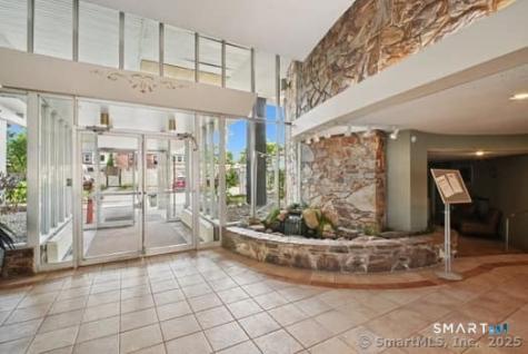 30 Woodland Street Hartford CT 06105