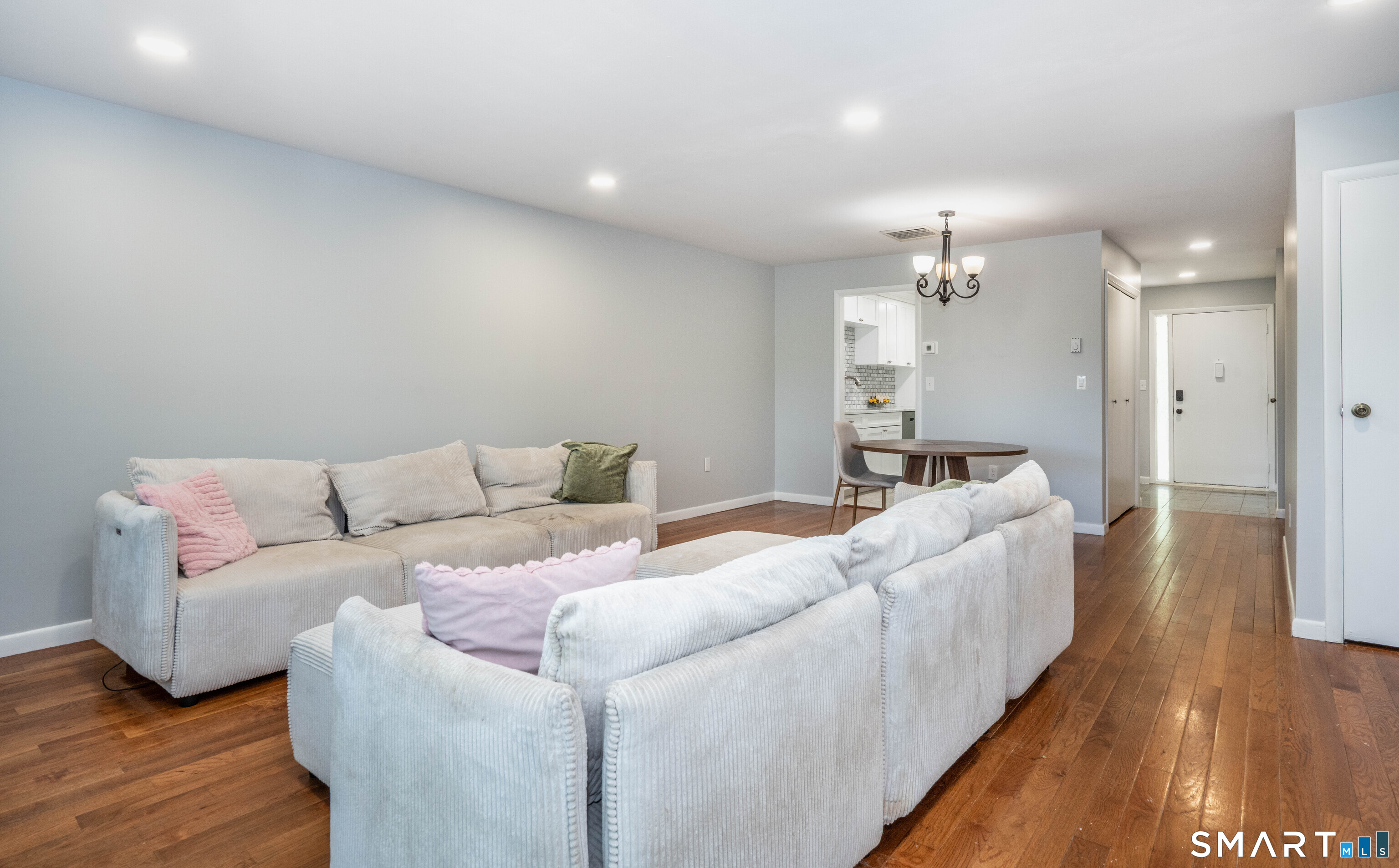 7 Great Oak Court Cromwell CT 06416