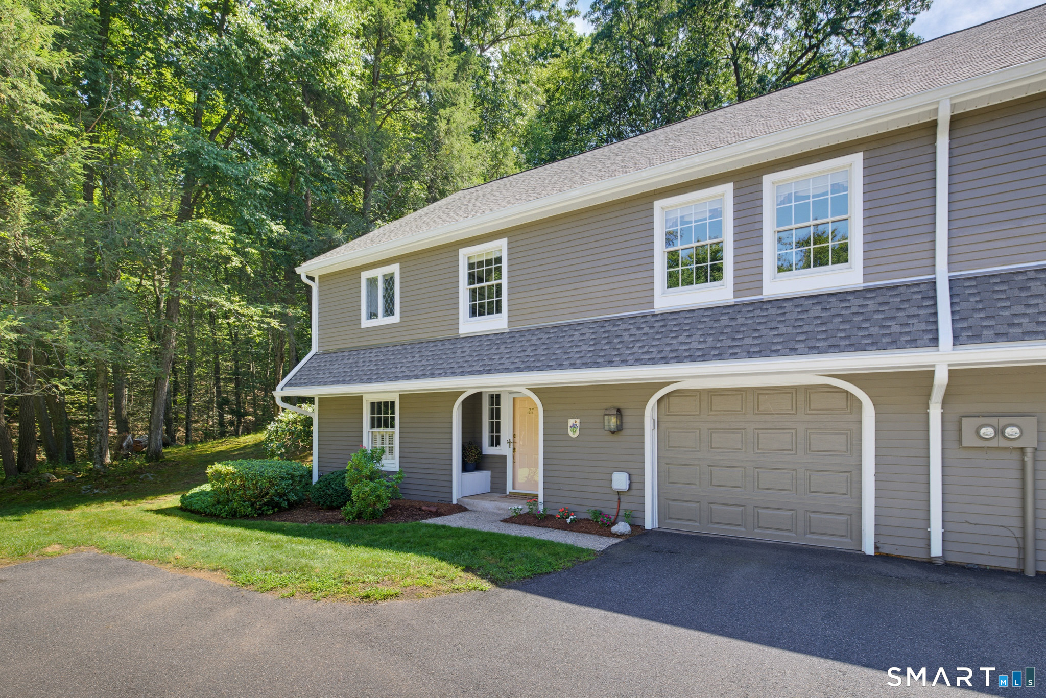 127 South Mill Drive Glastonbury CT 06073