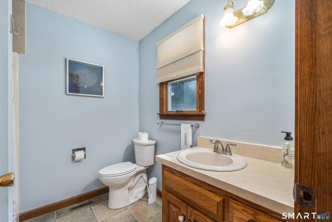 192 Oldefield Farms Drive Enfield CT 06082