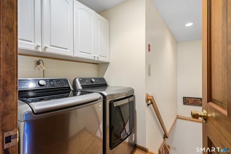 192 Oldefield Farms Drive Enfield CT 06082