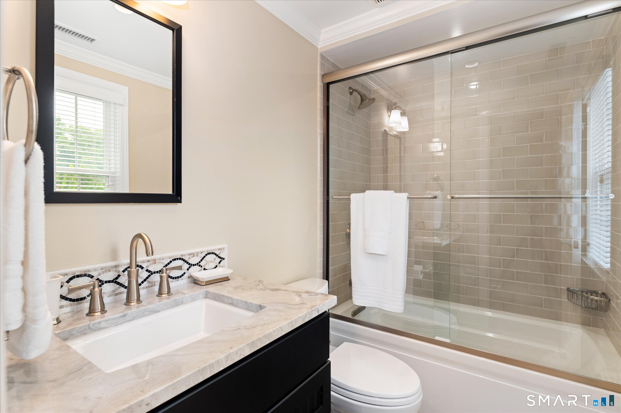 123 Richmond Hill Road New Canaan CT 06840