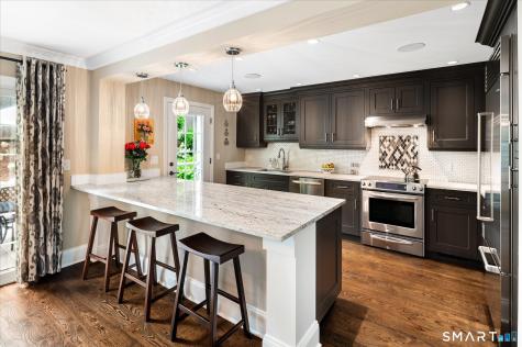 123 Richmond Hill Road New Canaan CT 06840