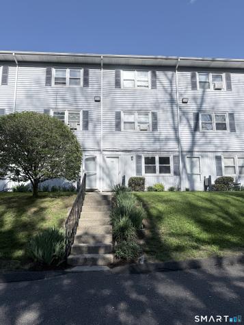 24 Pumpkin Hill Road New Milford CT 06776