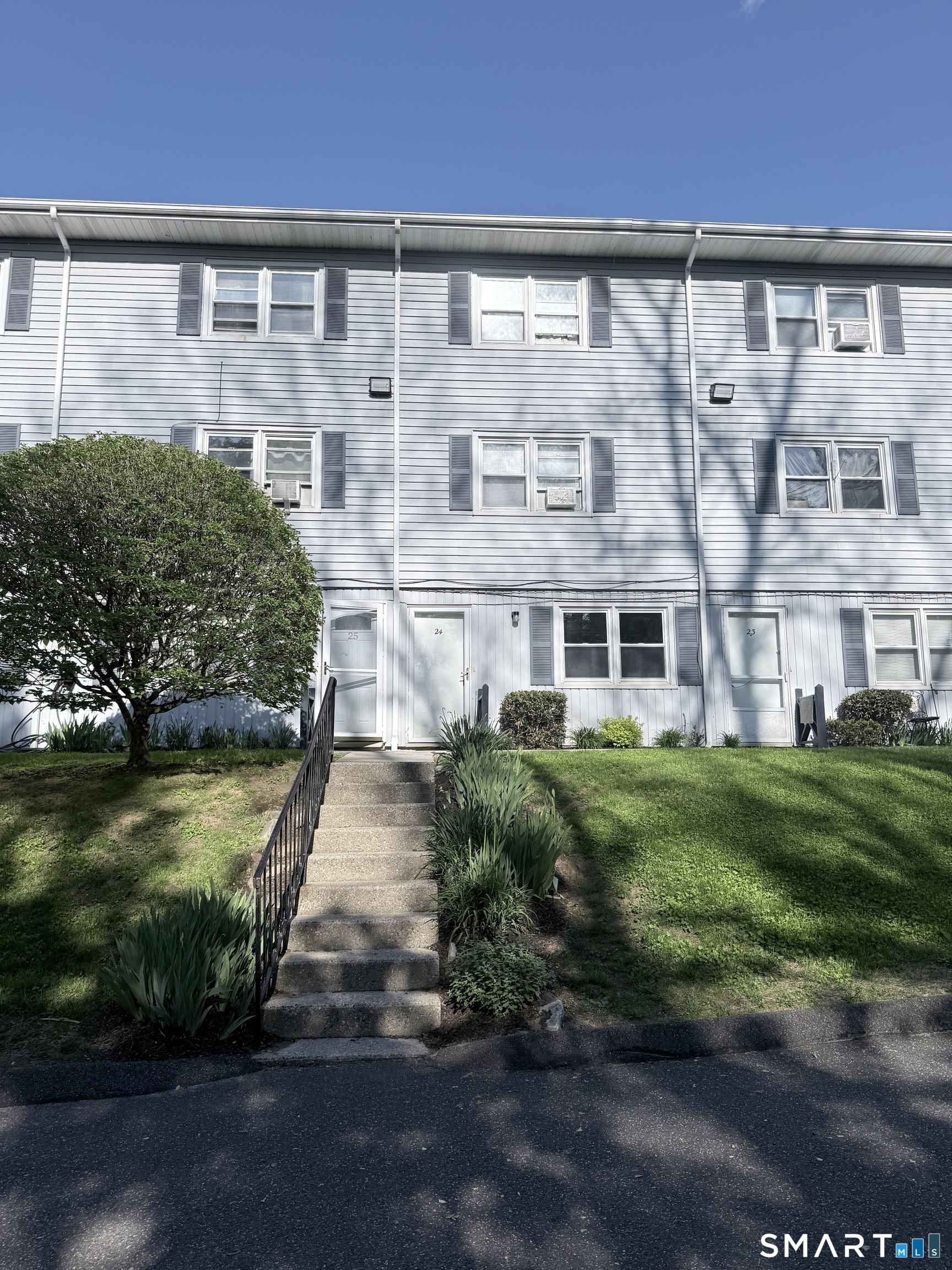 24 Pumpkin Hill Road New Milford CT 06776