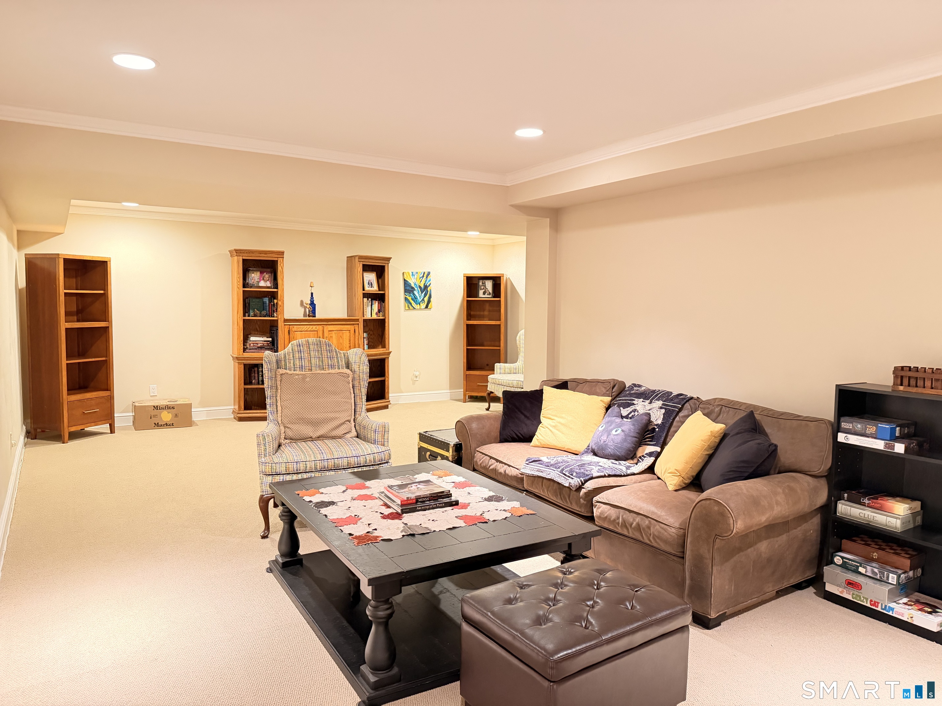 43 Applewood Lane Avon CT 06001