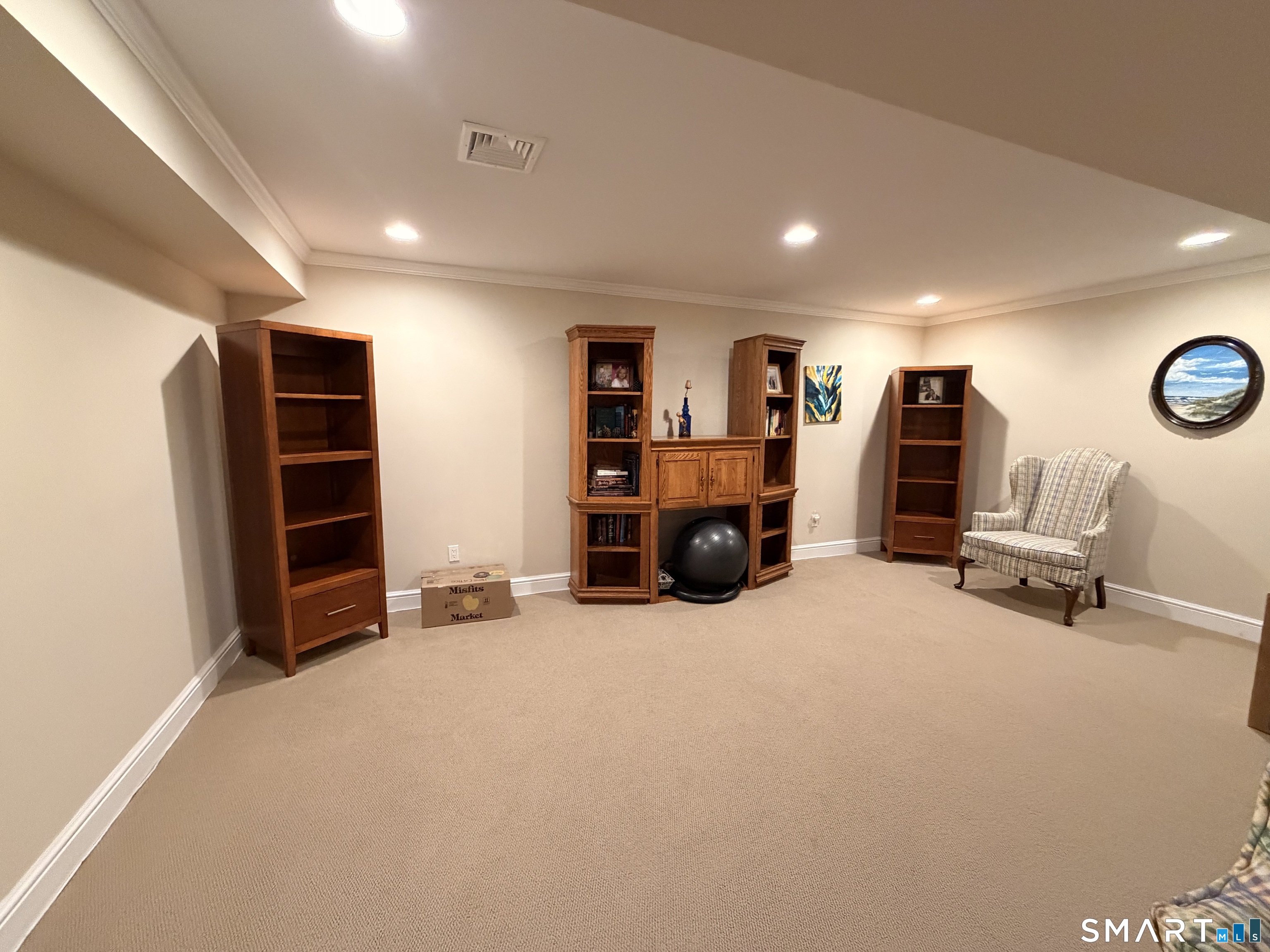 43 Applewood Lane Avon CT 06001