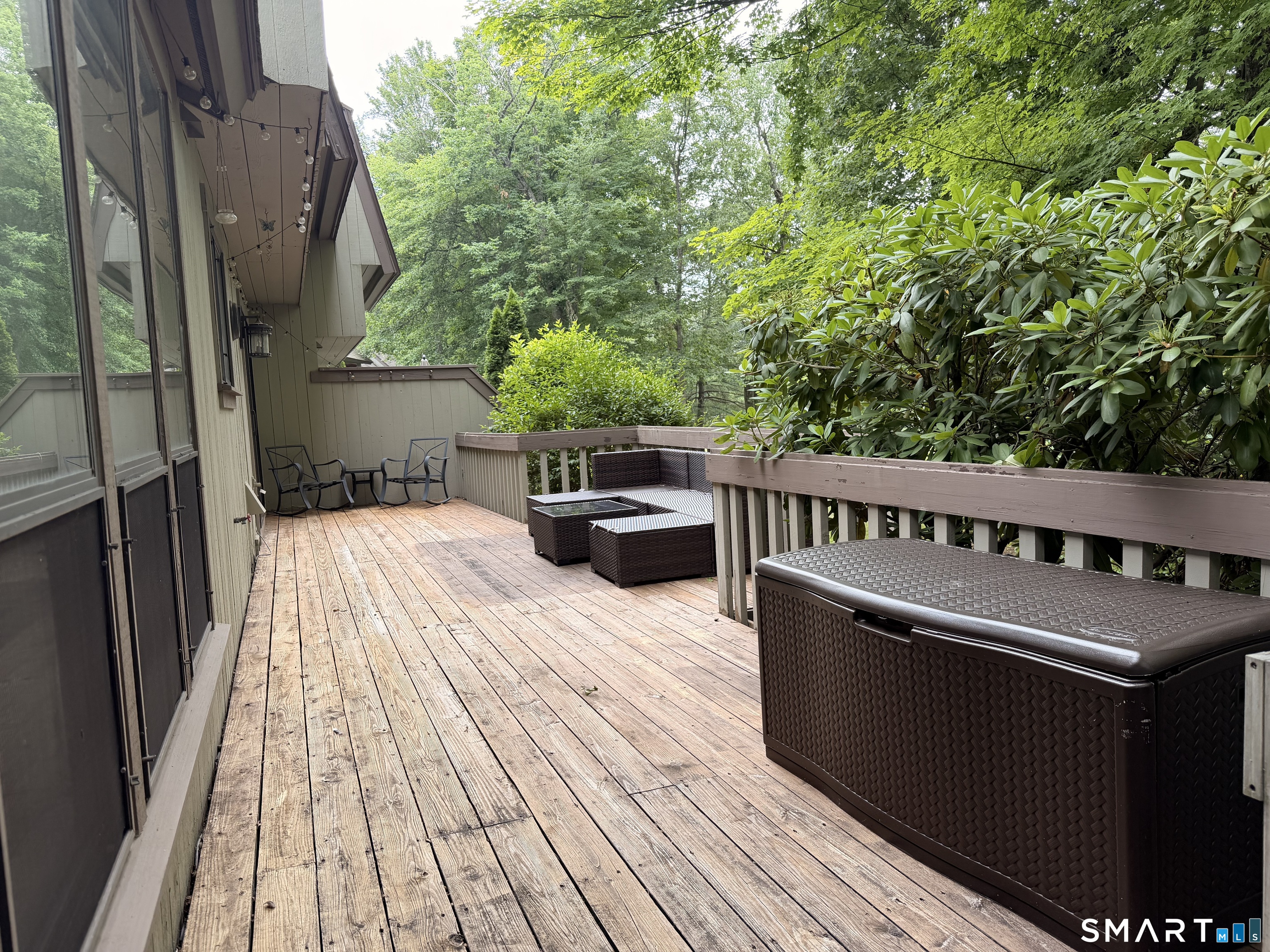 43 Applewood Lane Avon CT 06001