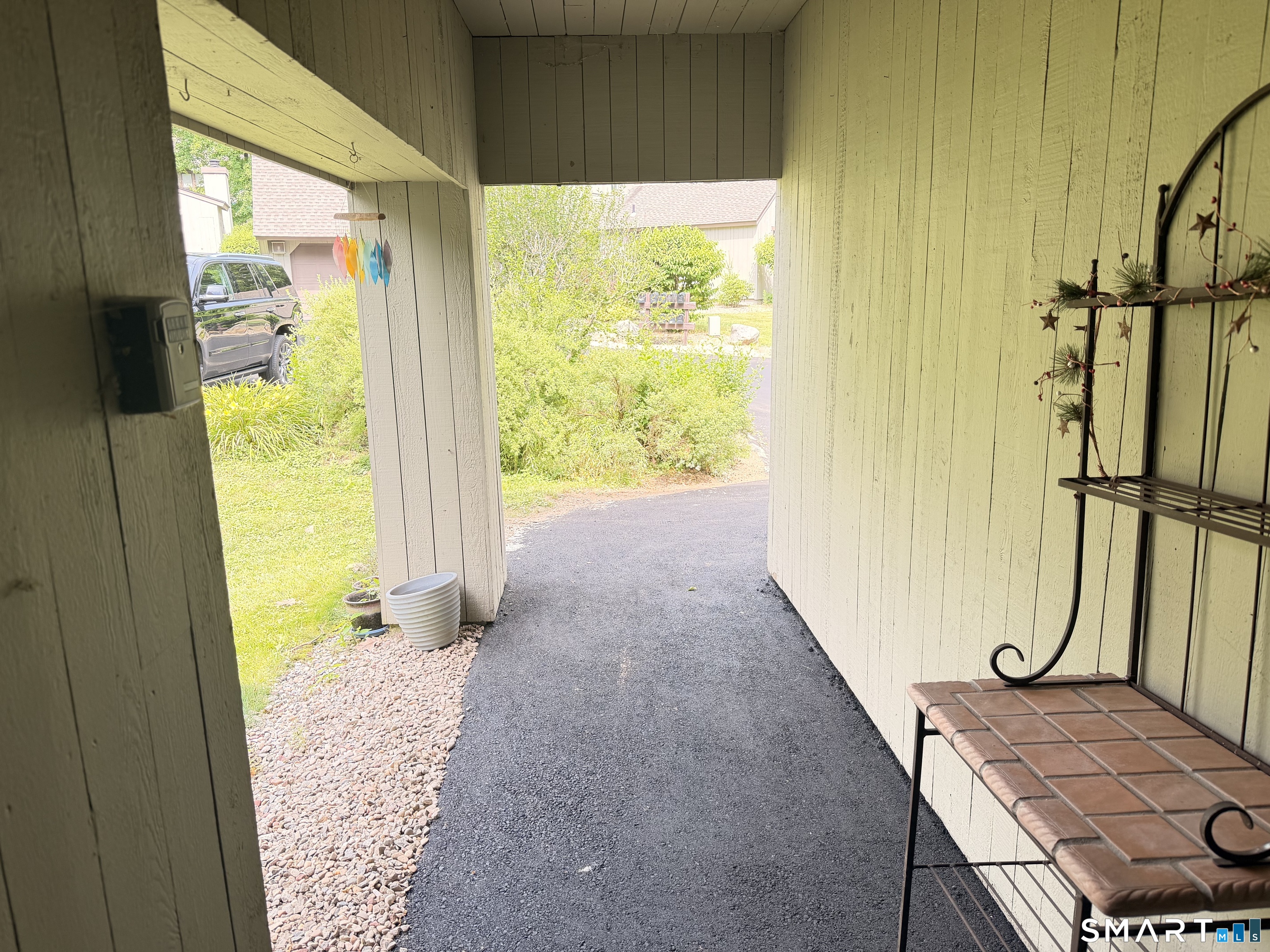 43 Applewood Lane Avon CT 06001