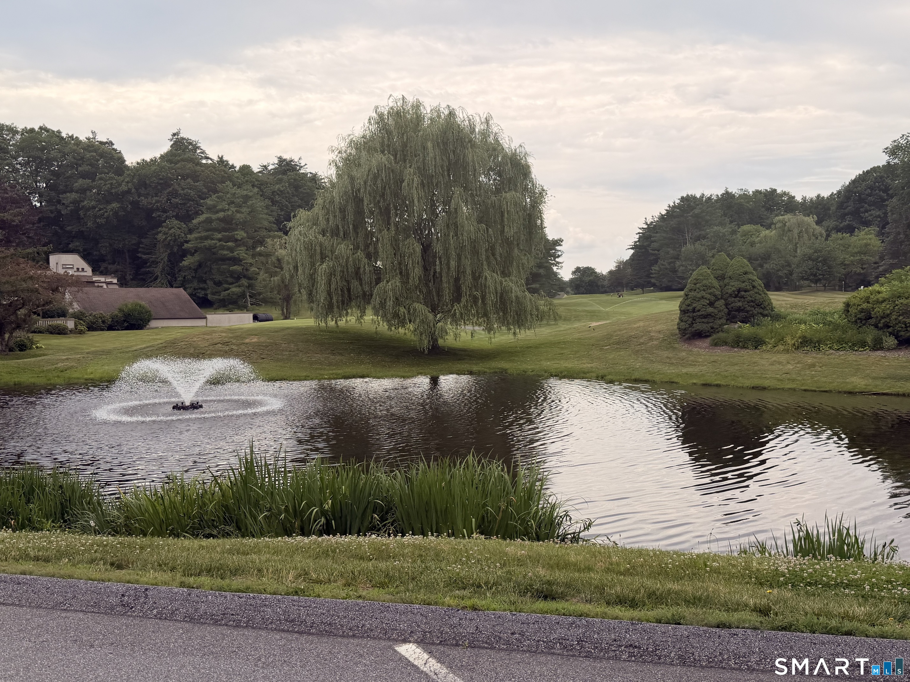 43 Applewood Lane Avon CT 06001