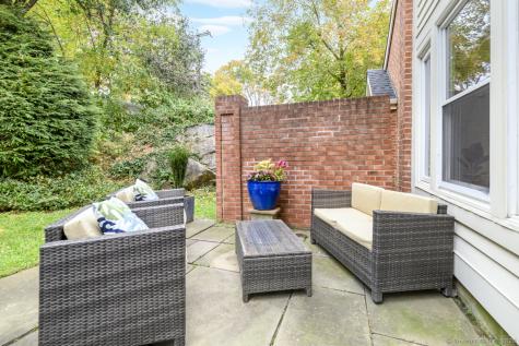 17 Pine Brook Lane Darien CT 06820