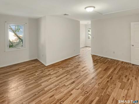 183 Livingston Place Bridgeport CT 06610