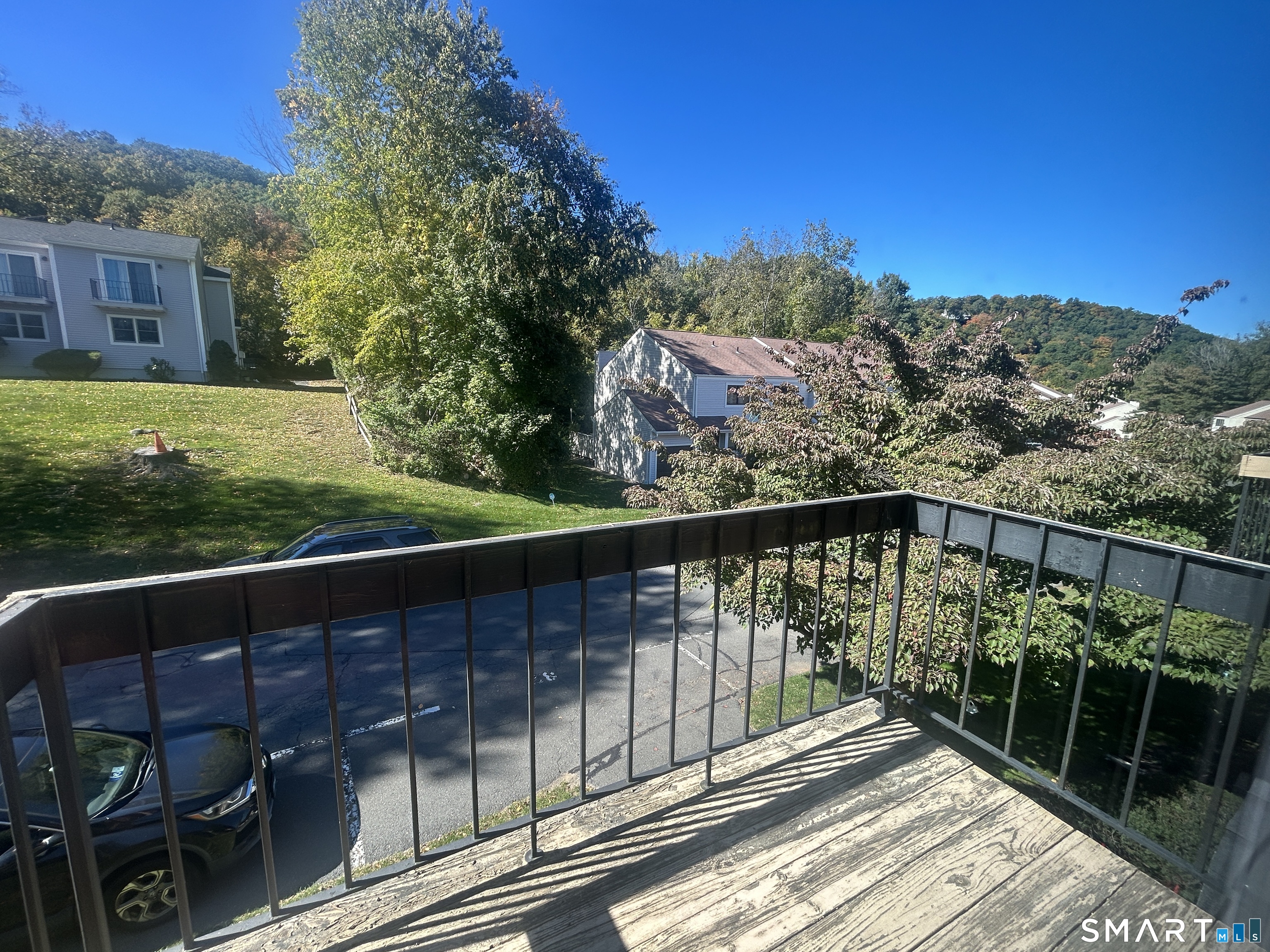 5 Deer Run Bethel CT 06801