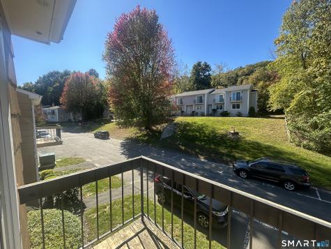 5 Deer Run Bethel CT 06801