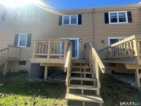 5 Deer Run Bethel CT 06801