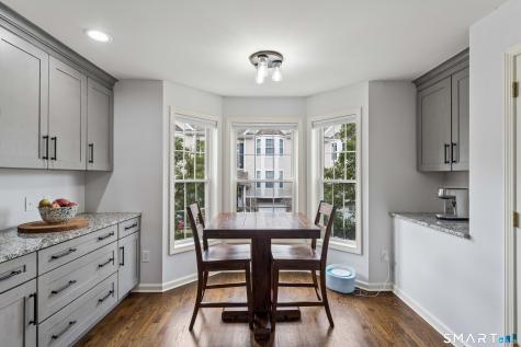 404 Sienna Drive Danbury CT 06810
