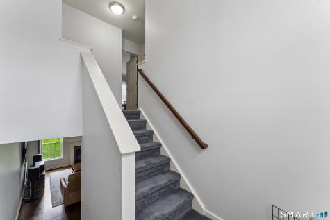 404 Sienna Drive Danbury CT 06810