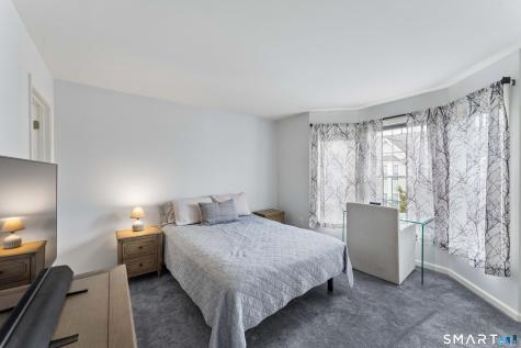 404 Sienna Drive Danbury CT 06810