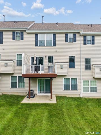 404 Sienna Drive Danbury CT 06810