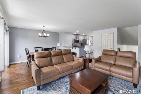404 Sienna Drive Danbury CT 06810