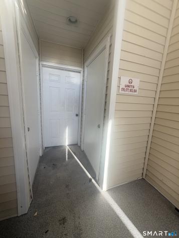 180 Carriage Crossing Lane Middletown CT 06457