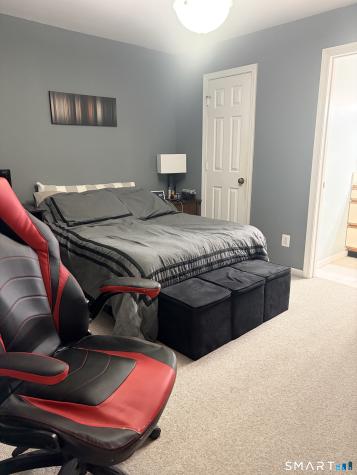 180 Carriage Crossing Lane Middletown CT 06457