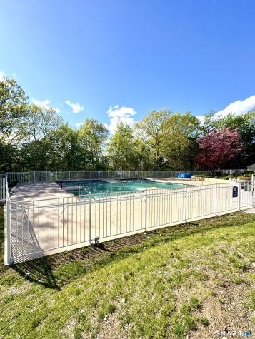 248 Carriage Crossing Lane Middletown CT 06457