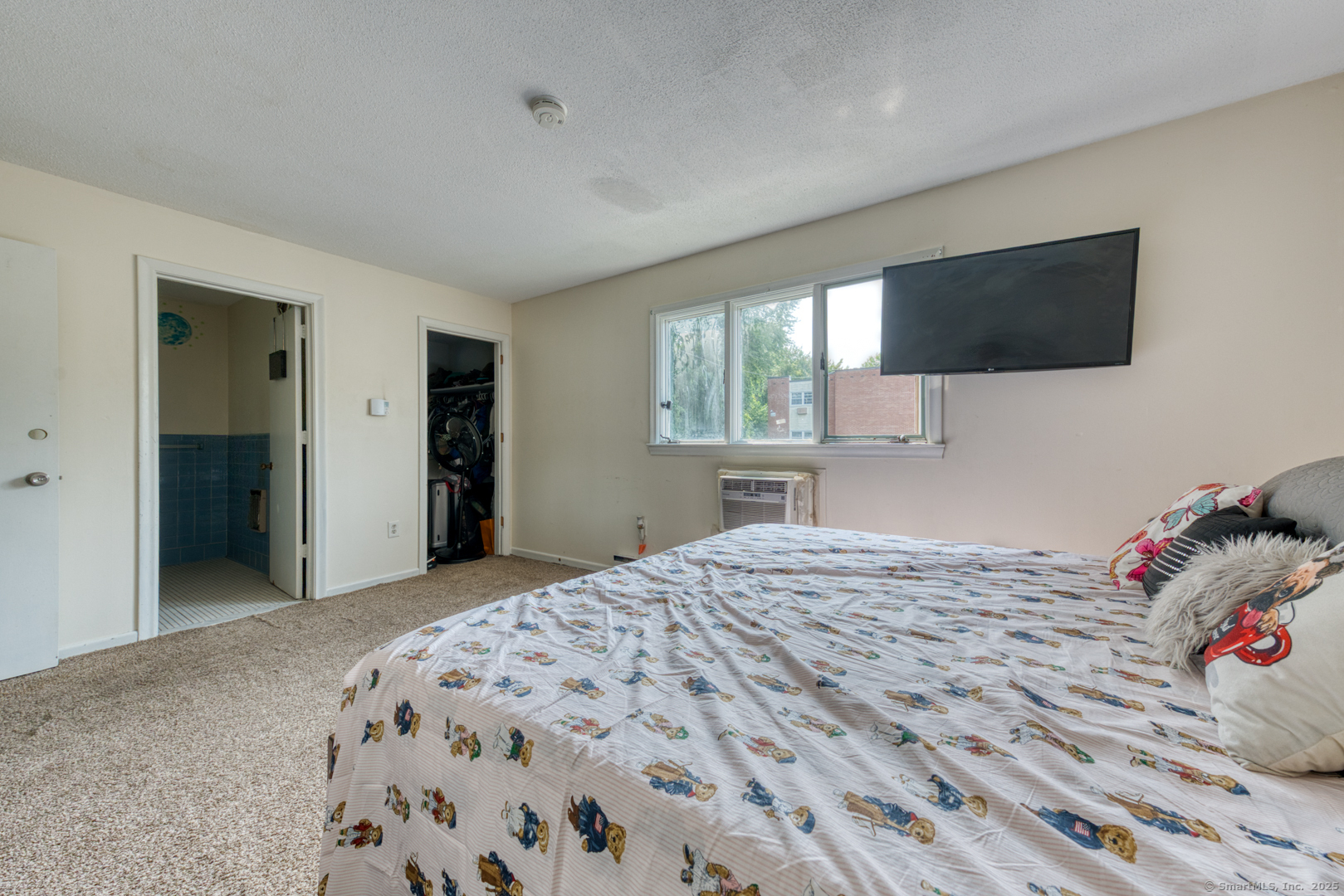 20 Thompson Road Manchester CT 06040