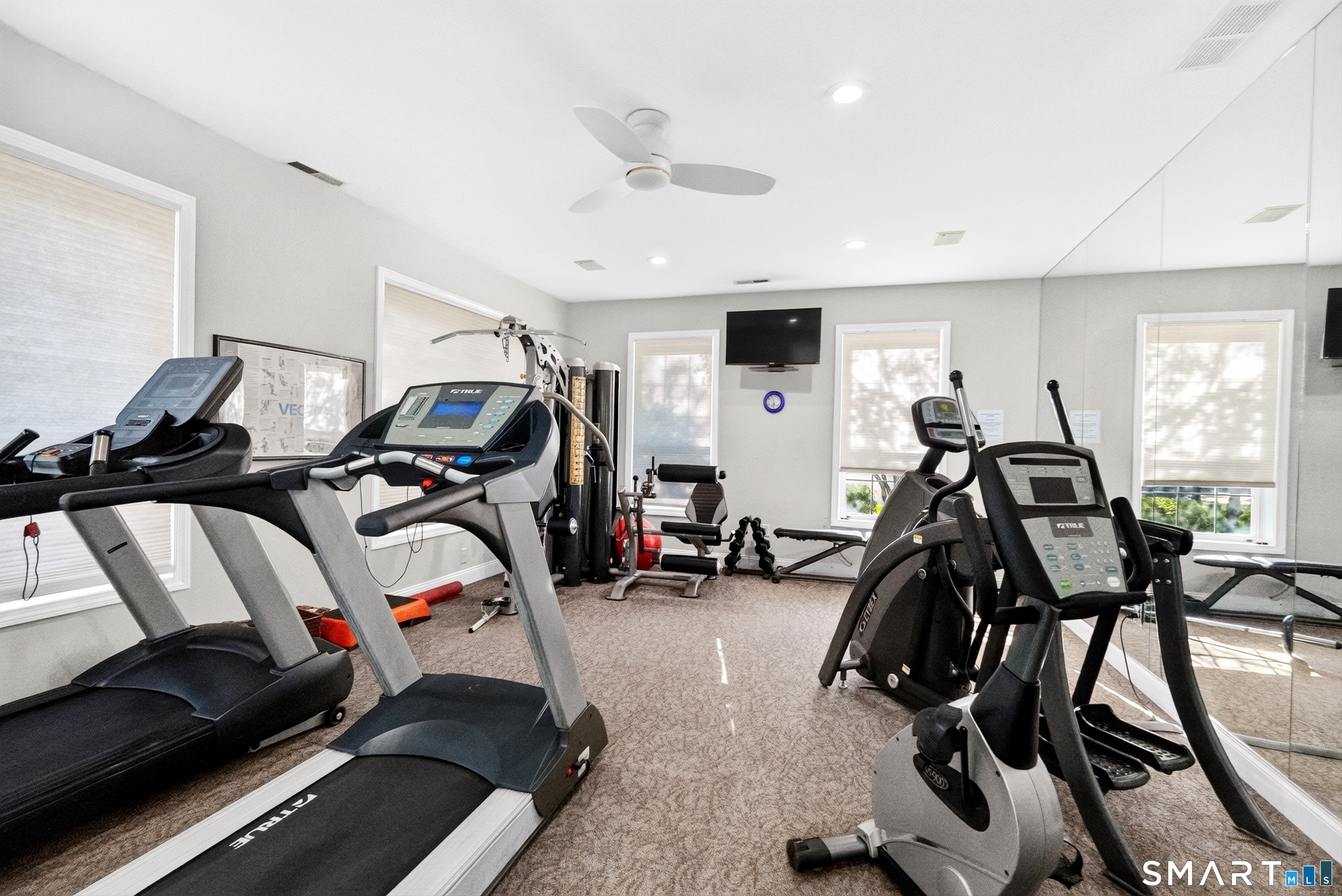 103 Larson Drive Danbury CT 06810