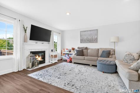 103 Larson Drive Danbury CT 06810
