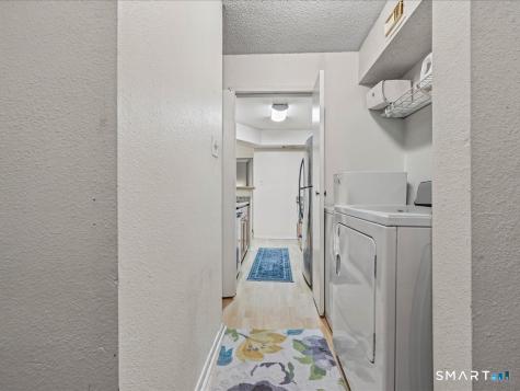 75 Crown Knoll Court Groton CT 06340