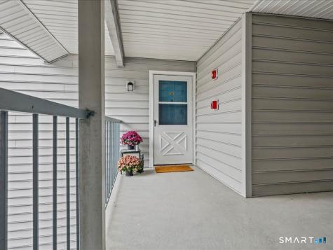 75 Crown Knoll Court Groton CT 06340