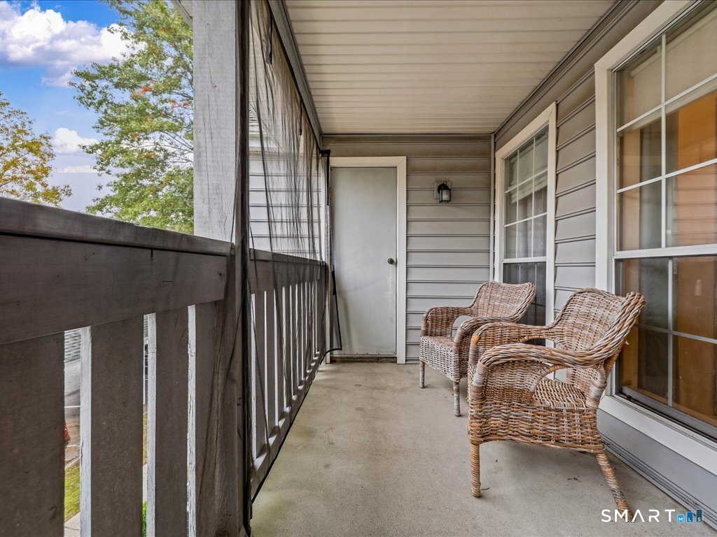 75 Crown Knoll Court Groton CT 06340