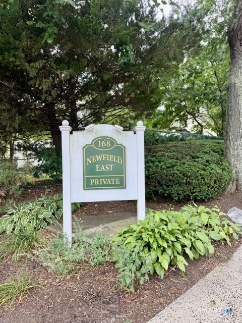 Stamford CT, 168 Belltown Road, Unit C9