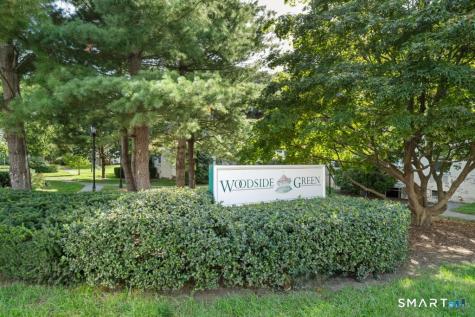 124 Woodside Green Stamford CT 06840