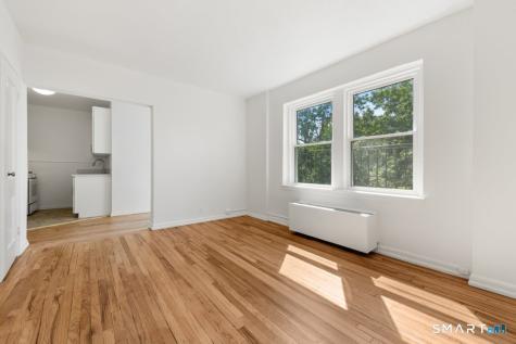 124 Woodside Green Stamford CT 06840