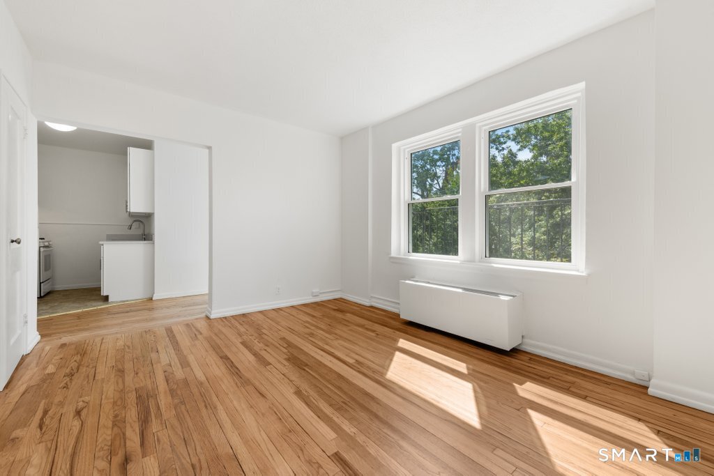 124 Woodside Green Stamford CT 06840