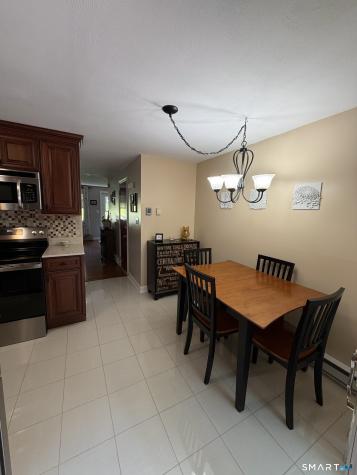 18 Woodcrest Drive Burlington CT 06013