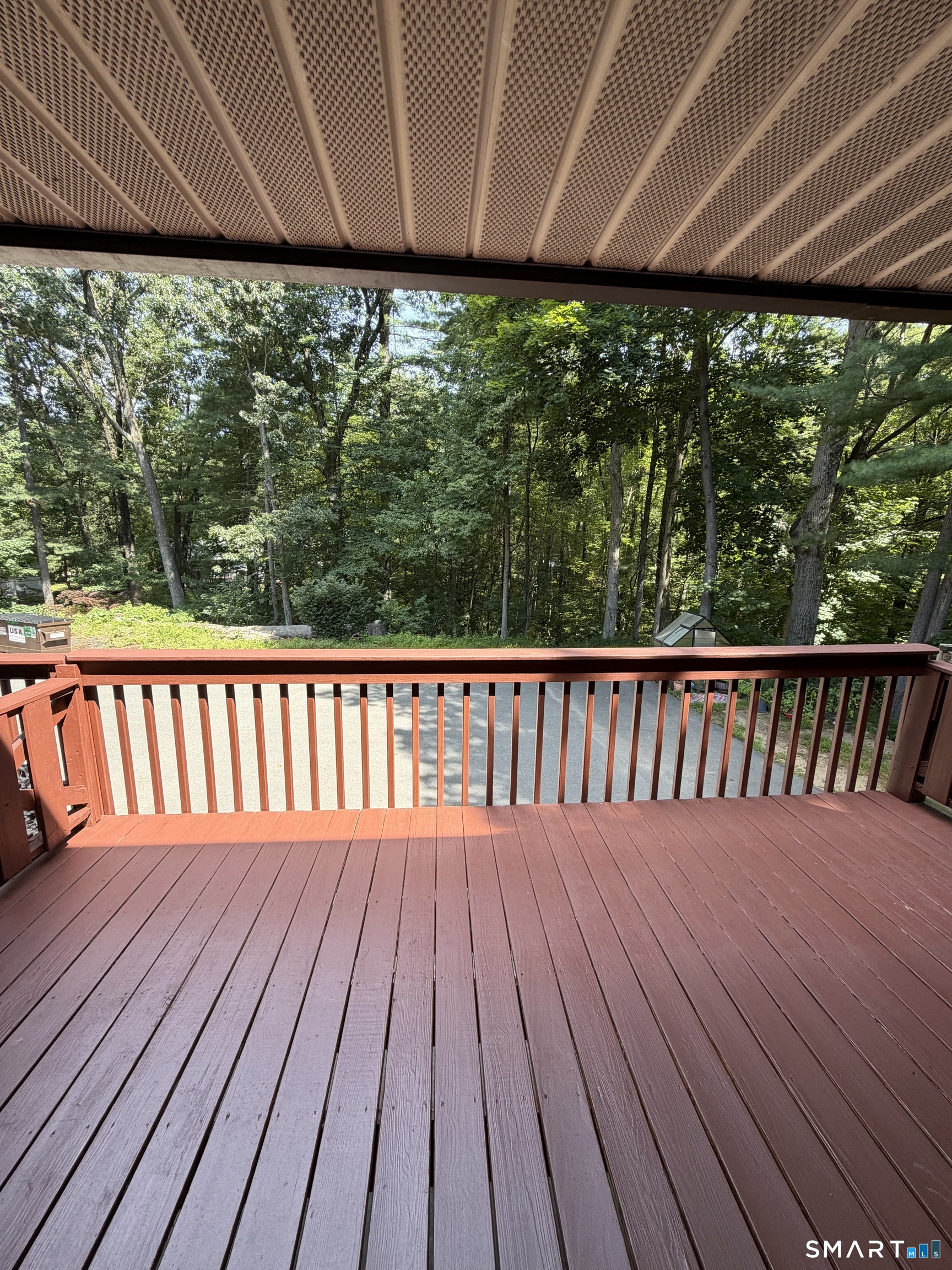 18 Woodcrest Drive Burlington CT 06013