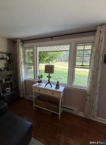 18 Woodcrest Drive Burlington CT 06013