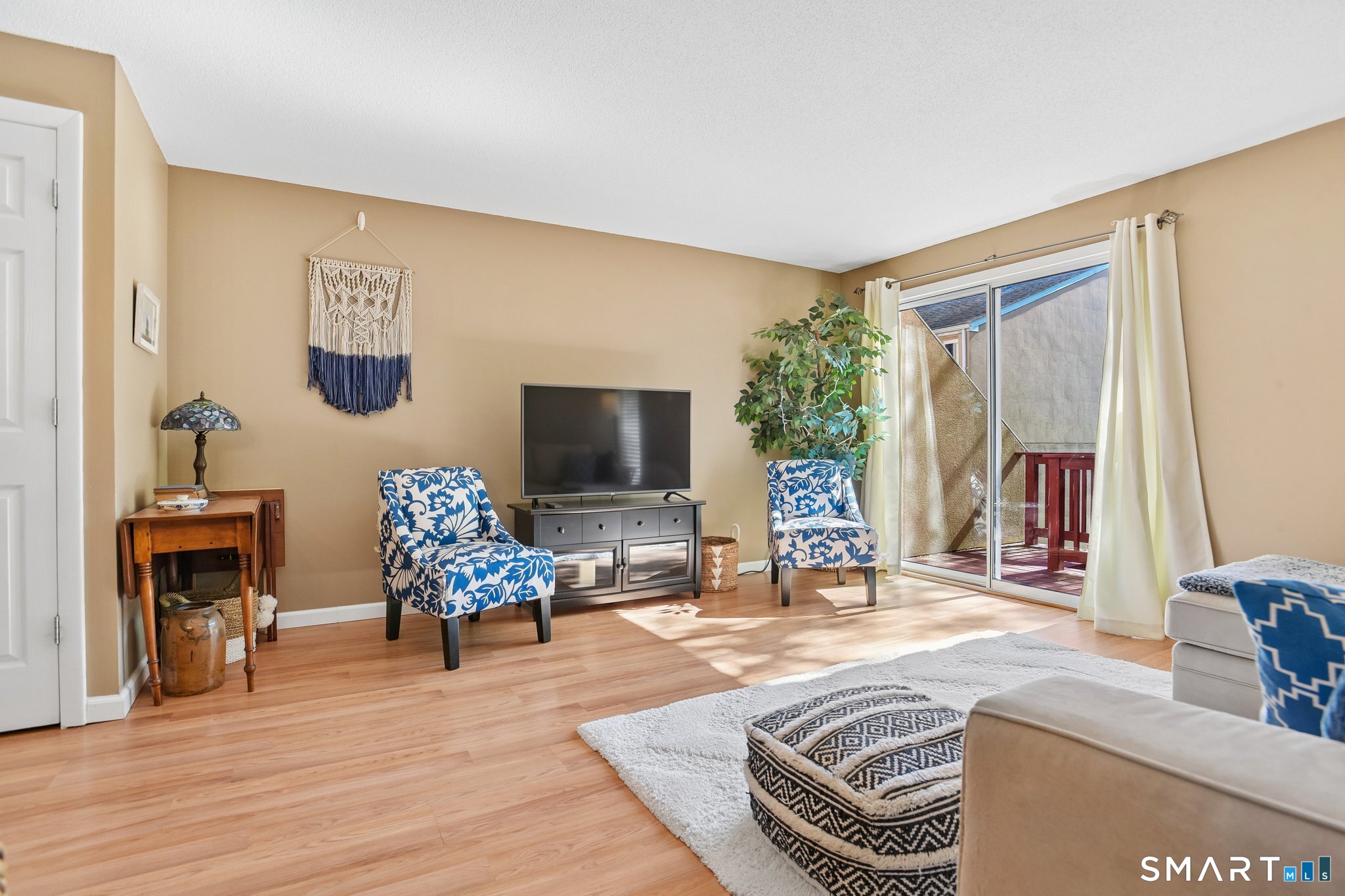 576 Shennecossett Road Groton CT 06340